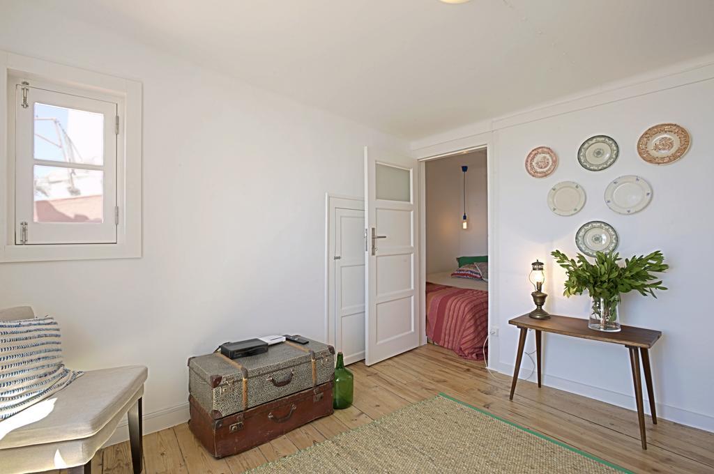 Local In Alfama! Deolinda Home, Amazing View * Lisbon